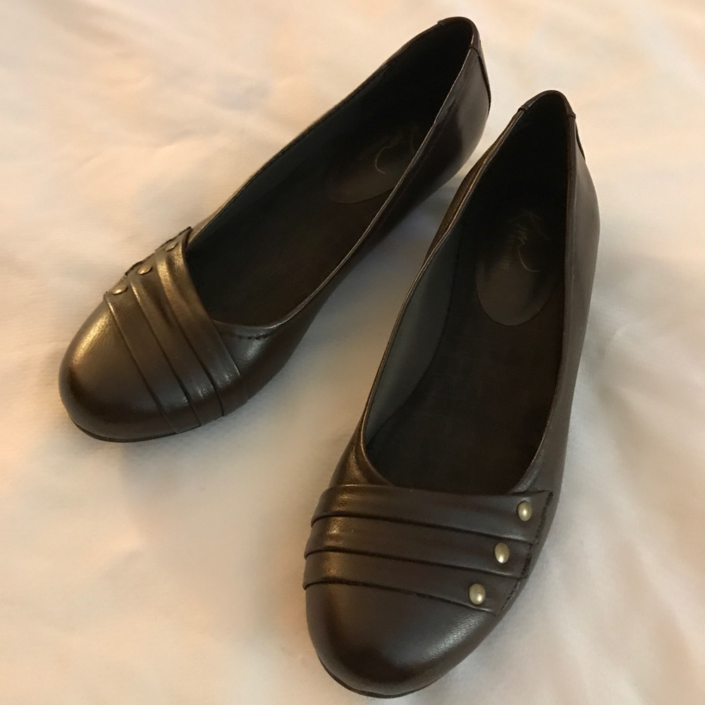Kim Rogers Brown Wedge Heel Shoes Size 8M
